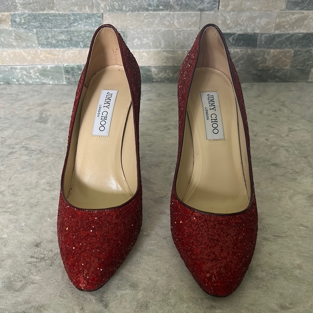JIMMY CHOO Victoria Ruby Red Glitter Round Toe 4” Heels 37.5